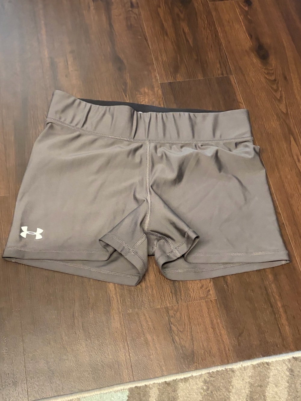 Under Armour Women’s Gray Athletic Training Shorts